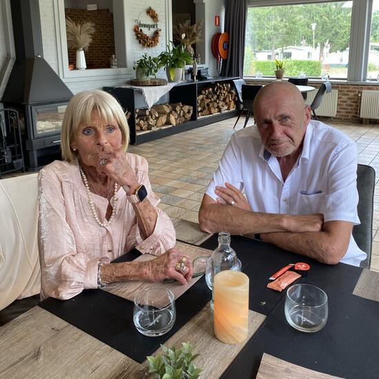 registerd user picture 1