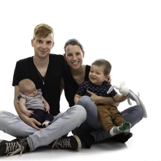 registerd user picture 1